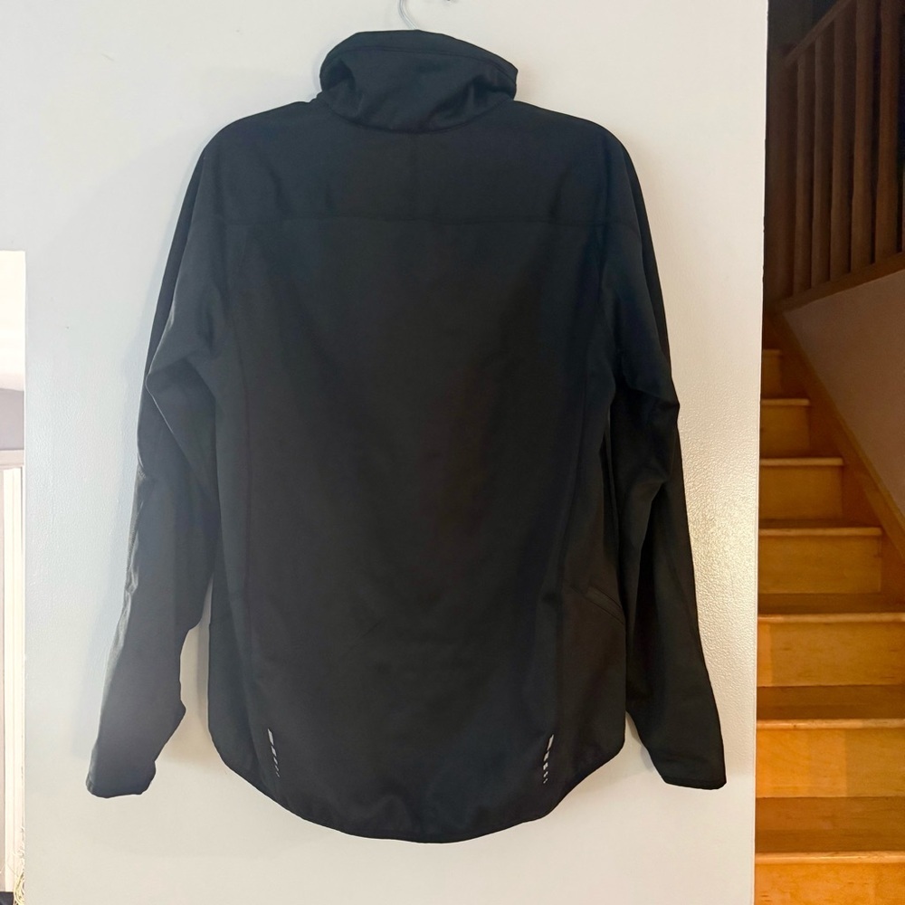 😸EUC Running Room Men's Black Performance Jacket - Picture 4 of 6